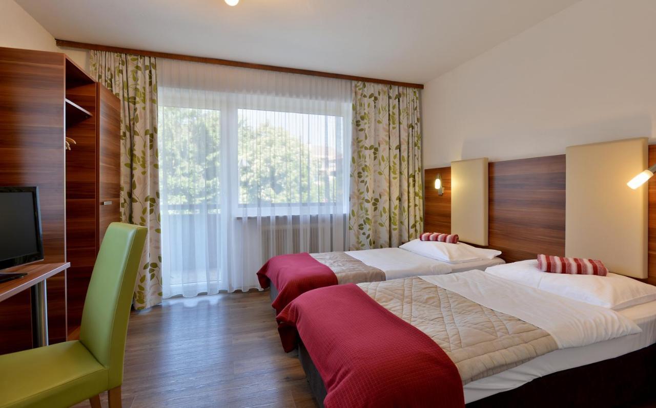 Haus Lukas Bed and Breakfast Hopfgarten im Brixental Buitenkant foto